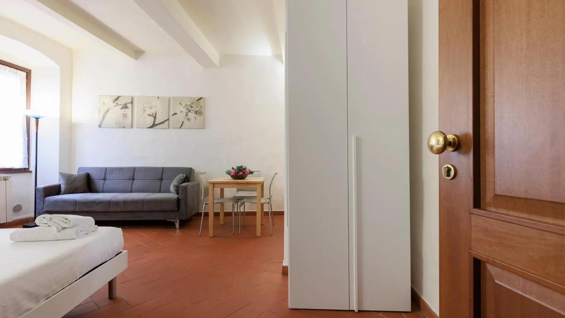 Apartment Verrazzano Sweet House Florence Italy